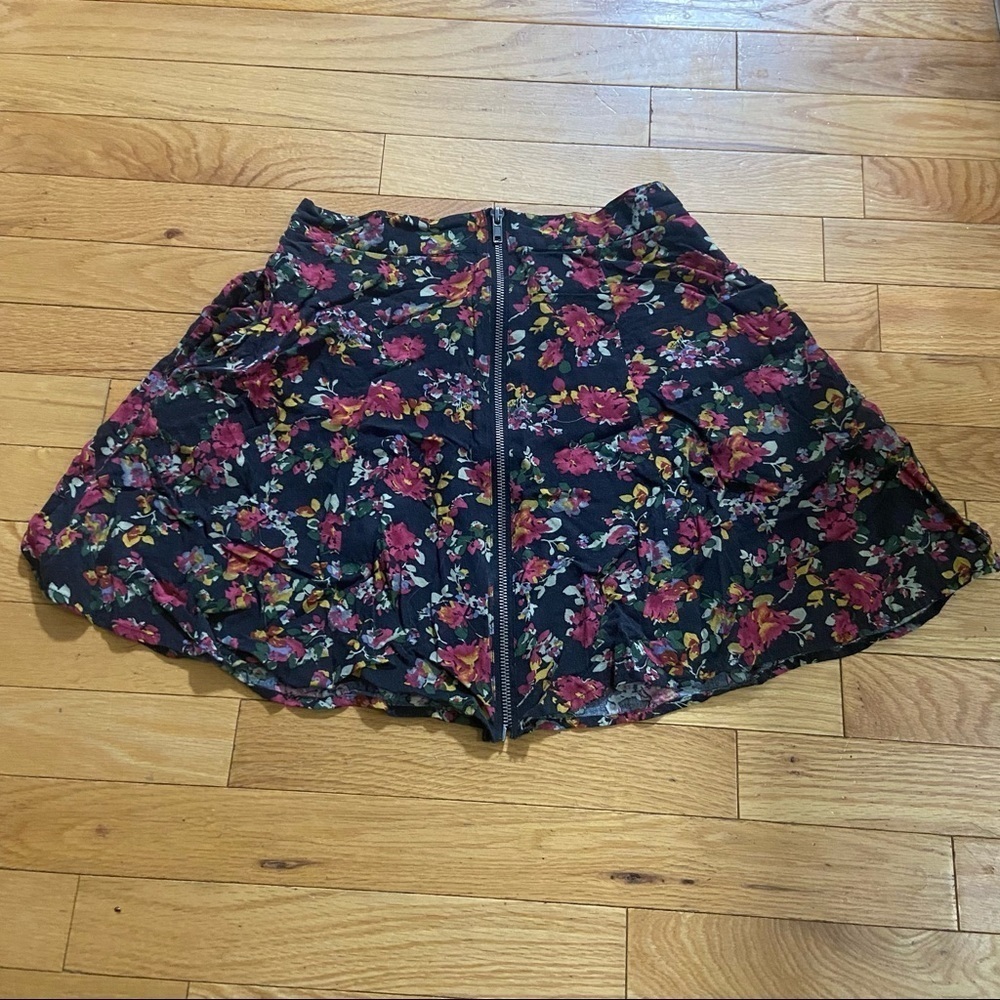 Urban Outfitters Reformed floral skirt size small
